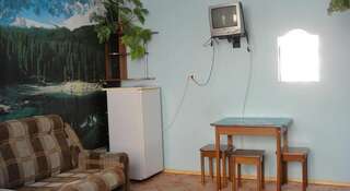 Гостевой дом Guesthouse Robin Лазаревское Четырехместный номер-5